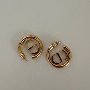 Dior 30 Montaigne Earrings